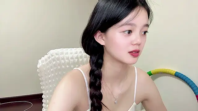 Nicole-13 online show from July 28, 2026, 3:21 pm