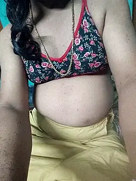 Snapshot of hot_silkkol chatting on November 10, 2025, 8:08 pm hot silkkol online show from November 10, 2025, 8:08 pm