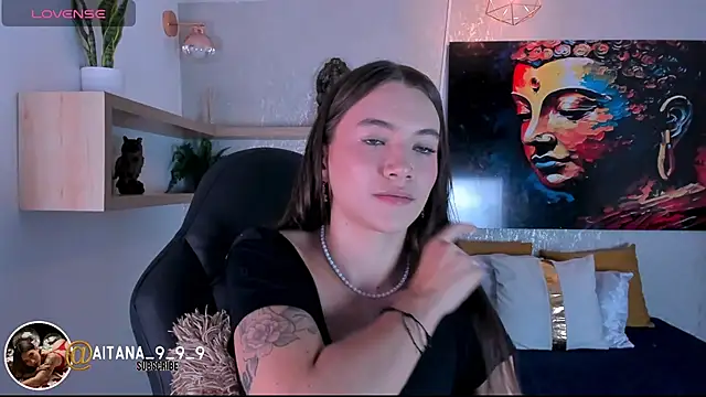 aitana baker  online show from June 23, 2026, 3:48 am