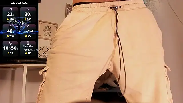 Snapshot of Bastian_MCcormick chatting on June 11, 2026, 12:32 am Bastian MCcormick online show from June 11, 2026, 12:32 am