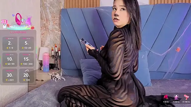 nathalia koch  online show from October 27, 2025, 8:24 pm