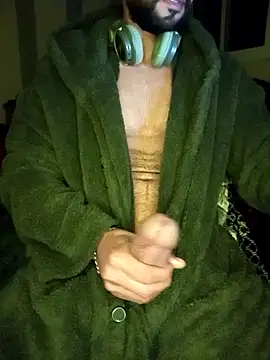 samio37 online show from January 10, 2026, 2:24 am