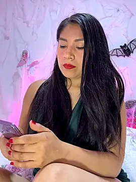 Snapshot of Ariana2017 chatting on October 29, 2025, 2:47 am Ariana2017 online show from October 29, 2025, 2:47 am