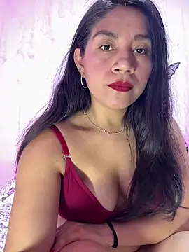 Snapshot of Ariana2017 chatting on November 7, 2025, 3:06 am Ariana2017 online show from November 7, 2025, 3:06 am