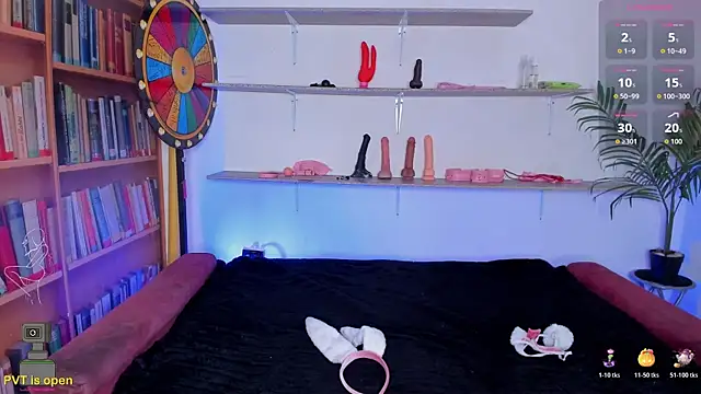 Snapshot of OkHard11 chatting on October 23, 2025, 8:29 pm OkHard11 online show from October 23, 2025, 8:29 pm