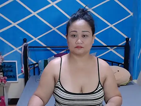 jengrey online show from September 12, 2025, 9:42 am