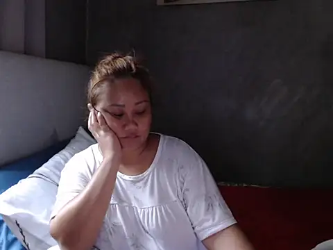 Snapshot of jengrey chatting on July 10, 2026, 1:21 am jengrey online show from July 10, 2026, 1:21 am