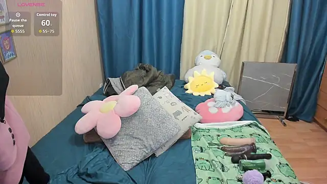 Snapshot of Dia_Angel chatting on November 3, 2025, 7:15 pm Dia Angel online show from November 3, 2025, 7:15 pm