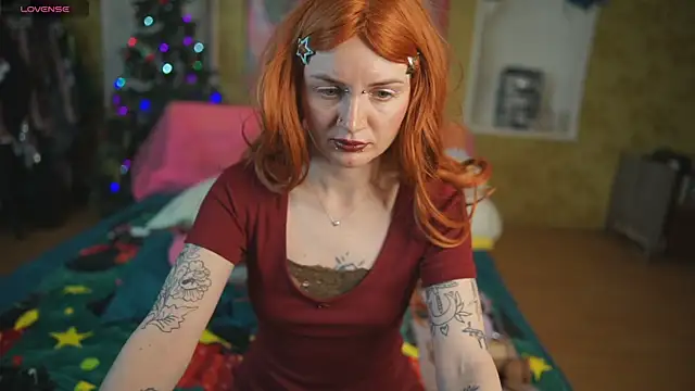 Snapshot of Dia_Angel chatting on January 5, 2026, 6:33 pm Dia Angel online show from January 5, 2026, 6:33 pm