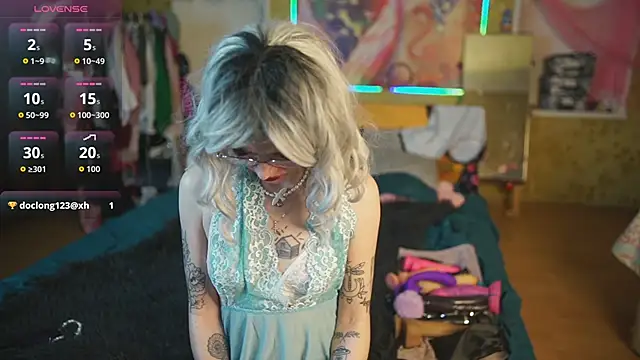 Snapshot of Dia_Angel chatting on April 4, 2026, 7:33 pm Dia Angel online show from April 4, 2026, 7:33 pm