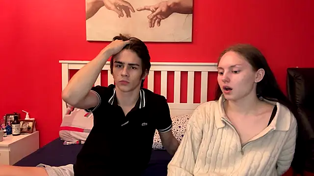 flowerscouple online show from September 23, 2025, 2:31 pm