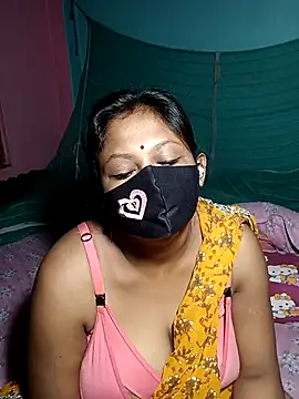 Snapshot of Hotty-rosni chatting on November 4, 2025, 11:59 pm Hotty-rosni online show from November 4, 2025, 11:59 pm