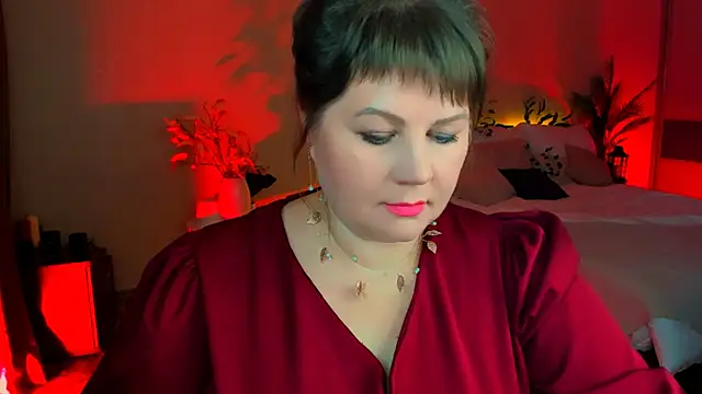 Snapshot of CrystaalStaar chatting on November 20, 2025, 6:40 pm CrystaalStaar online show from November 20, 2025, 6:40 pm