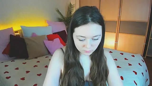 Snapshot of AlluringLookk chatting on March 27, 2026, 12:16 pm AlluringLookk online show from March 27, 2026, 12:16 pm