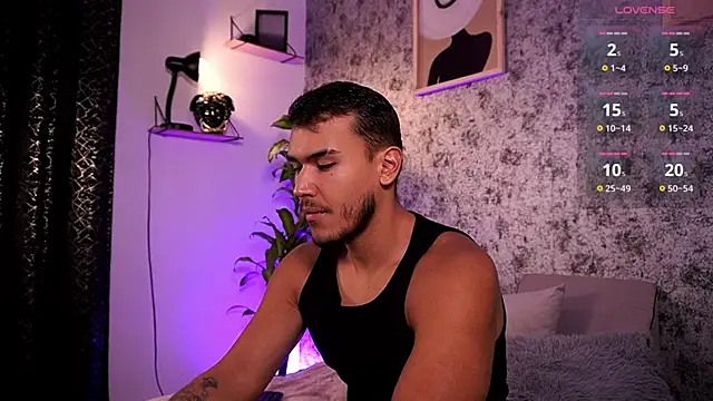 MarkSantozz online show from June 9, 2026, 9:26 pm