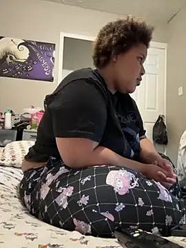 chocolate bella online show from October 16, 2025, 1:50 am