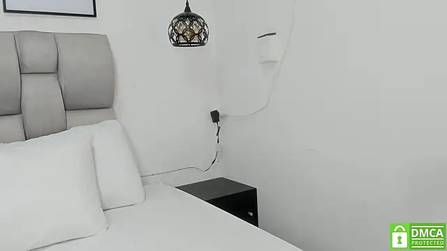 Ava Bonny online show from April 21, 2026, 4:41 am