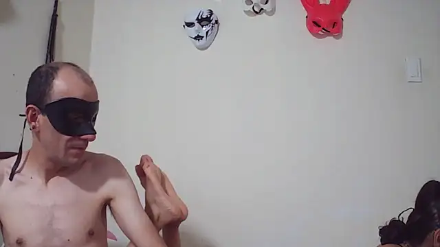 coplehot27 online show from October 24, 2025, 7:54 pm