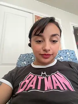 CharmingMaddie online show from October 7, 2025, 3:31 pm