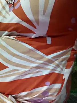 Love-pari077 online show from September 15, 2025, 4:56 am