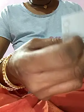 Love-pari077 online show from October 20, 2025, 5:13 pm