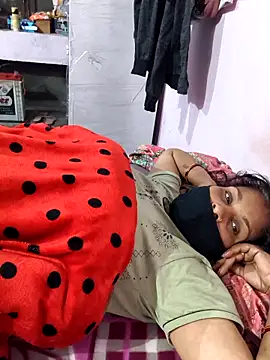 Love-pari077 online show from December 21, 2025, 1:24 am