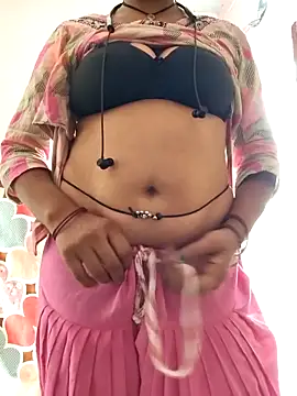Love-pari077 online show from April 28, 2026, 2:27 am