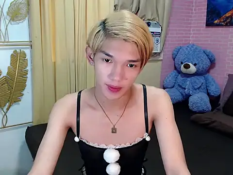 Snapshot of fuckerfriendsxx chatting on May 7, 2026, 12:27 am fuckerfriendsxx online show from May 7, 2026, 12:27 am
