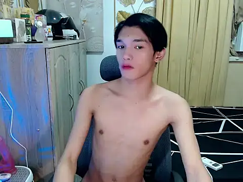 Snapshot of fuckerfriendsxx chatting on August 2, 2026, 1:42 pm fuckerfriendsxx online show from August 2, 2026, 1:42 pm