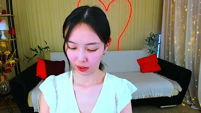 SoulHarmoonyy online show from April 23, 2026, 1:57 pm