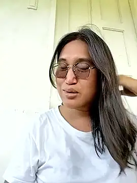 Snapshot of Romantic_Sabrina chatting on September 11, 2025, 6:02 am Romantic Sabrina online show from September 11, 2025, 6:02 am