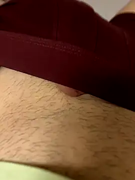 Snapshot of Frankieyyy1 chatting on October 10, 2025, 12:53 am Frankieyyy1 online show from October 10, 2025, 12:53 am