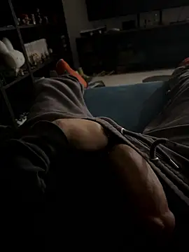 Frankieyyy1 online show from January 9, 2026, 10:22 pm