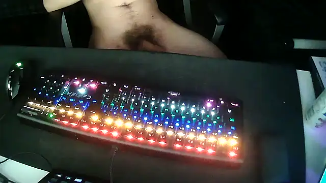 solooboy18 online show from December 21, 2025, 9:55 pm