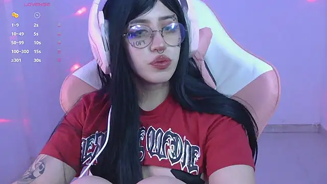 Snapshot of Hachiko_Love chatting on October 31, 2025, 3:51 am Hachiko Love online show from October 31, 2025, 3:51 am