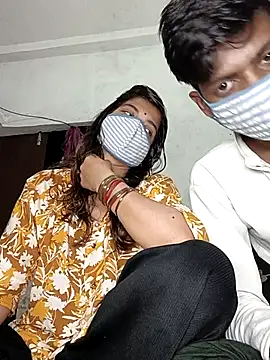 hiddennisha online show from October 3, 2025, 4:26 pm