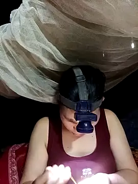 Snapshot of cicnci chatting on November 13, 2025, 5:17 am cicnci online show from November 13, 2025, 5:17 am