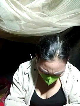 Snapshot of cicnci chatting on November 13, 2025, 9:47 pm cicnci online show from November 13, 2025, 9:47 pm