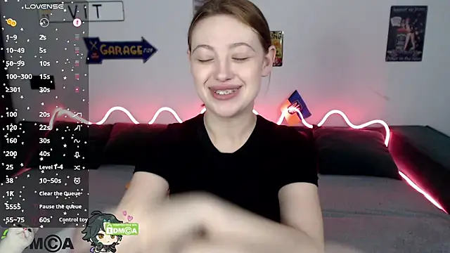 Snapshot of AmourLily chatting on June 24, 2026, 11:53 am AmourLily online show from June 24, 2026, 11:53 am