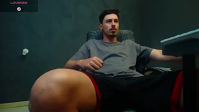 Snapshot of EnzoRace chatting on September 24, 2025, 4:49 am EnzoRace online show from September 24, 2025, 4:49 am