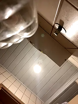 Snapshot of irimiea1729 chatting on October 4, 2025, 9:18 am irimiea1729 online show from October 4, 2025, 9:18 am