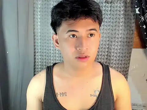 Snapshot of Adim-pinoy146 chatting on June 11, 2026, 12:32 am Adim-pinoy146 online show from June 11, 2026, 12:32 am