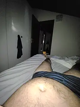 Snapshot of giova17cm chatting on May 27, 2026, 7:38 am giova17cm online show from May 27, 2026, 7:38 am