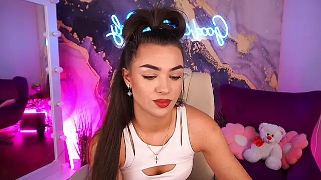 Snapshot of EricaSin chatting on July 28, 2026, 1:32 pm EricaSin online show from July 28, 2026, 1:32 pm