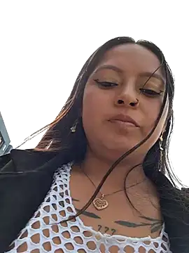 LunaHot 777 online show from December 15, 2025, 7:29 pm