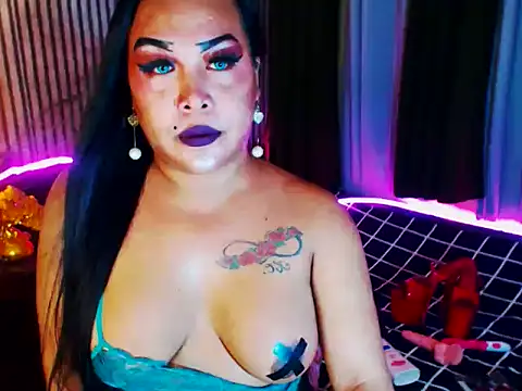 Snapshot of CumFactoryLuna chatting on June 18, 2026, 9:58 am CumFactoryLuna online show from June 18, 2026, 9:58 am