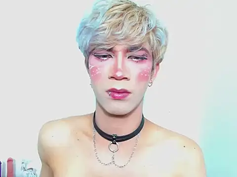 Cooperrosscute233 online show from September 11, 2025, 5:51 am