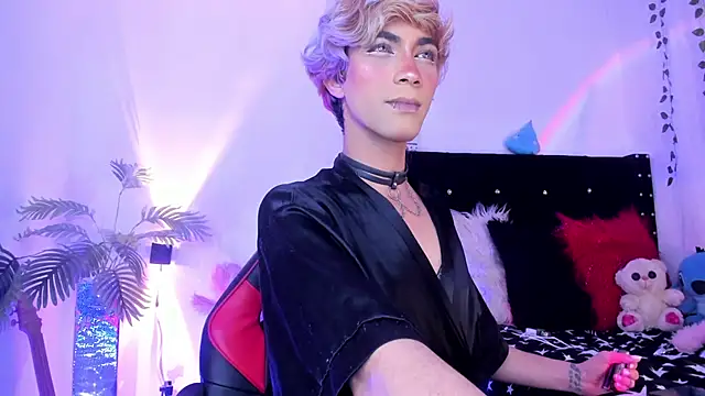 Cooperrosscute233 online show from February 18, 2026, 12:50 am