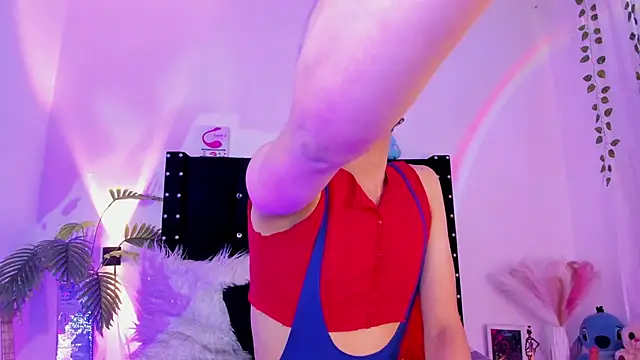 Cooperrosscute233 online show from April 26, 2026, 7:22 pm