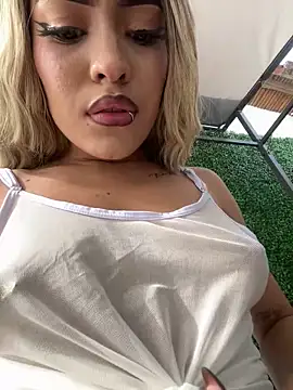 MystiqueXXX online show from September 13, 2025, 1:22 pm